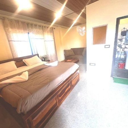 Drona Hills Resorts Kanatal Eksteriør billede