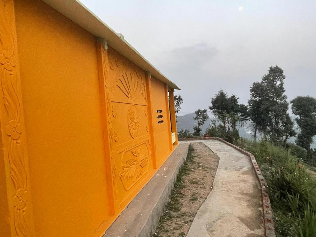 Drona Hills Resorts Kanatal Eksteriør billede