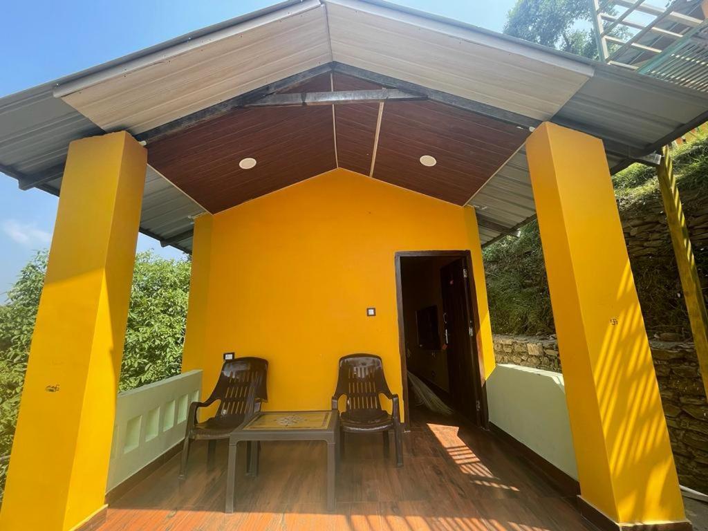 Drona Hills Resorts Kanatal Eksteriør billede