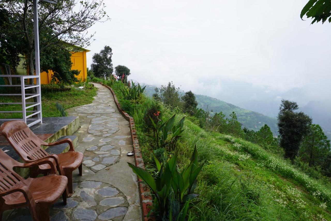 Drona Hills Resorts Kanatal Eksteriør billede