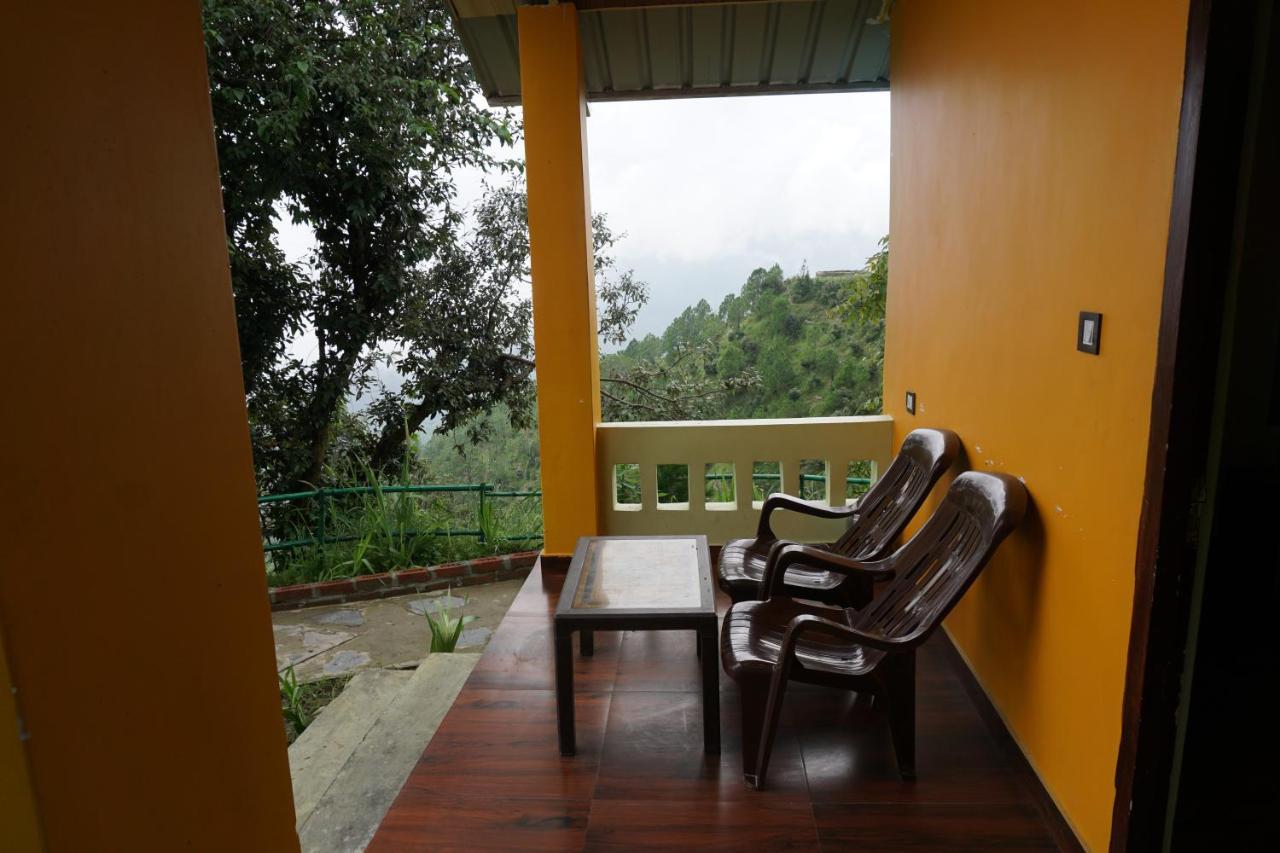Drona Hills Resorts Kanatal Eksteriør billede