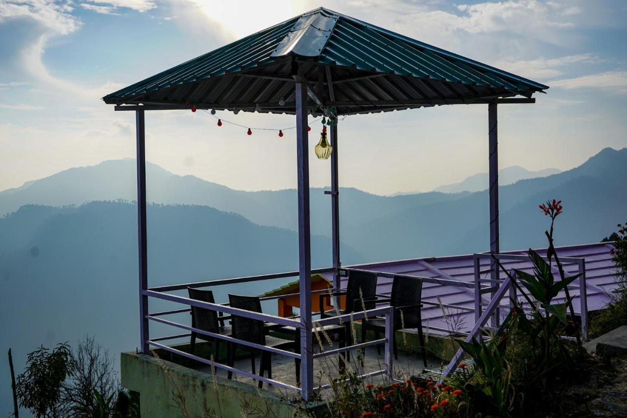 Drona Hills Resorts Kanatal Eksteriør billede