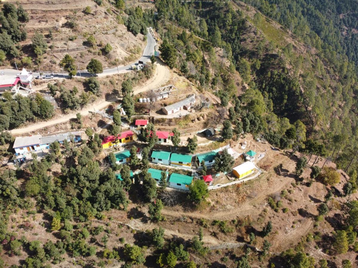 Drona Hills Resorts Kanatal Eksteriør billede
