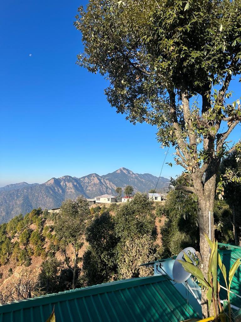 Drona Hills Resorts Kanatal Eksteriør billede