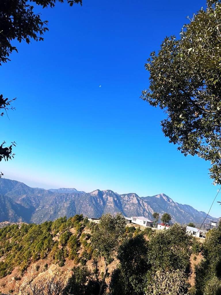 Drona Hills Resorts Kanatal Eksteriør billede