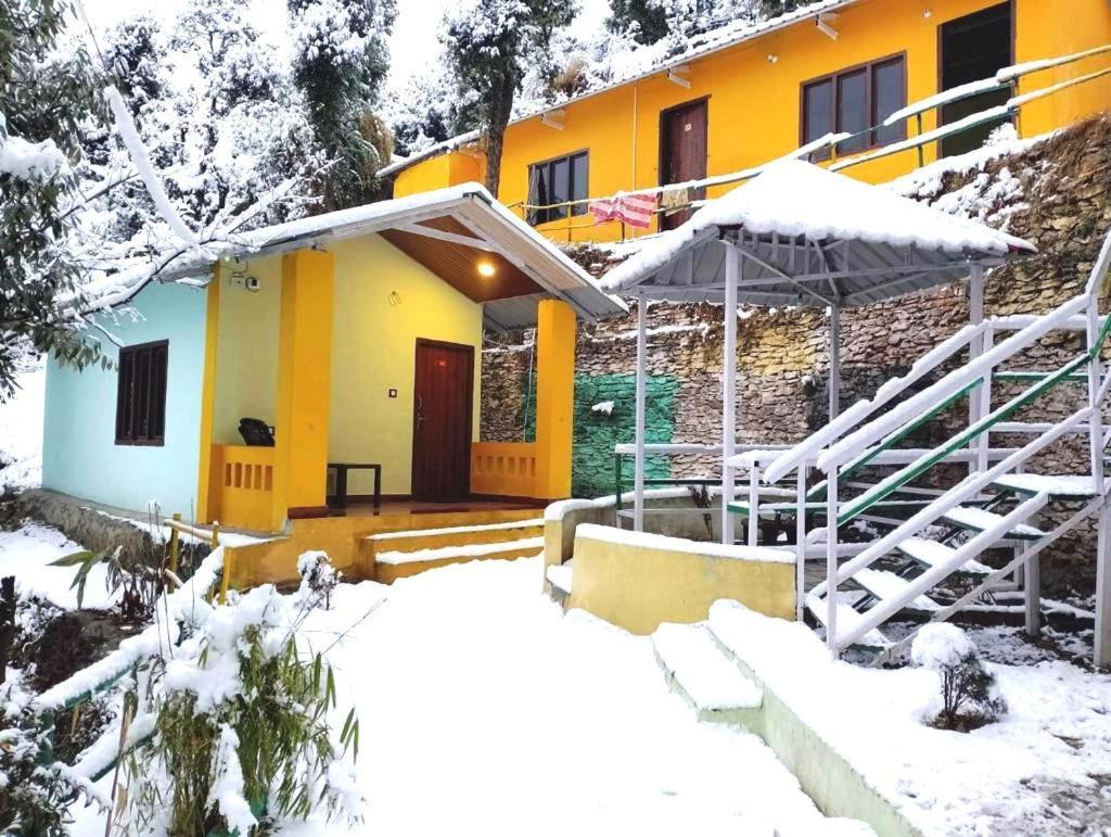 Drona Hills Resorts Kanatal Eksteriør billede
